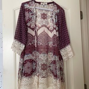 Rewind L Magenta paisley shawl NWOT